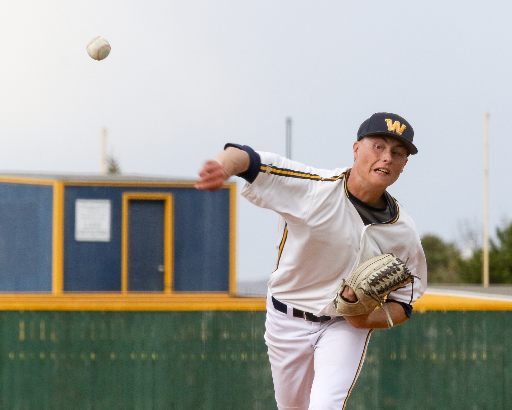 WNCC baseball splits with McCook in last regular season home game