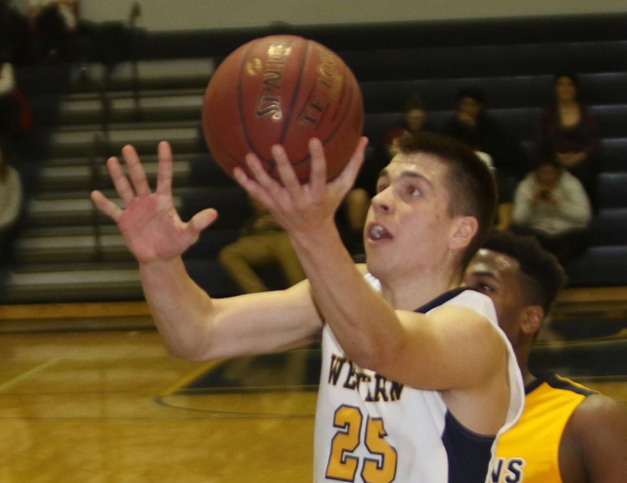 WNCC men top Sheridan, move into championshp game