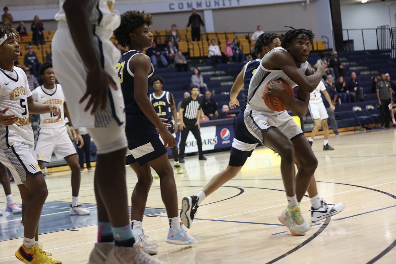 WNCC in action against LCCC