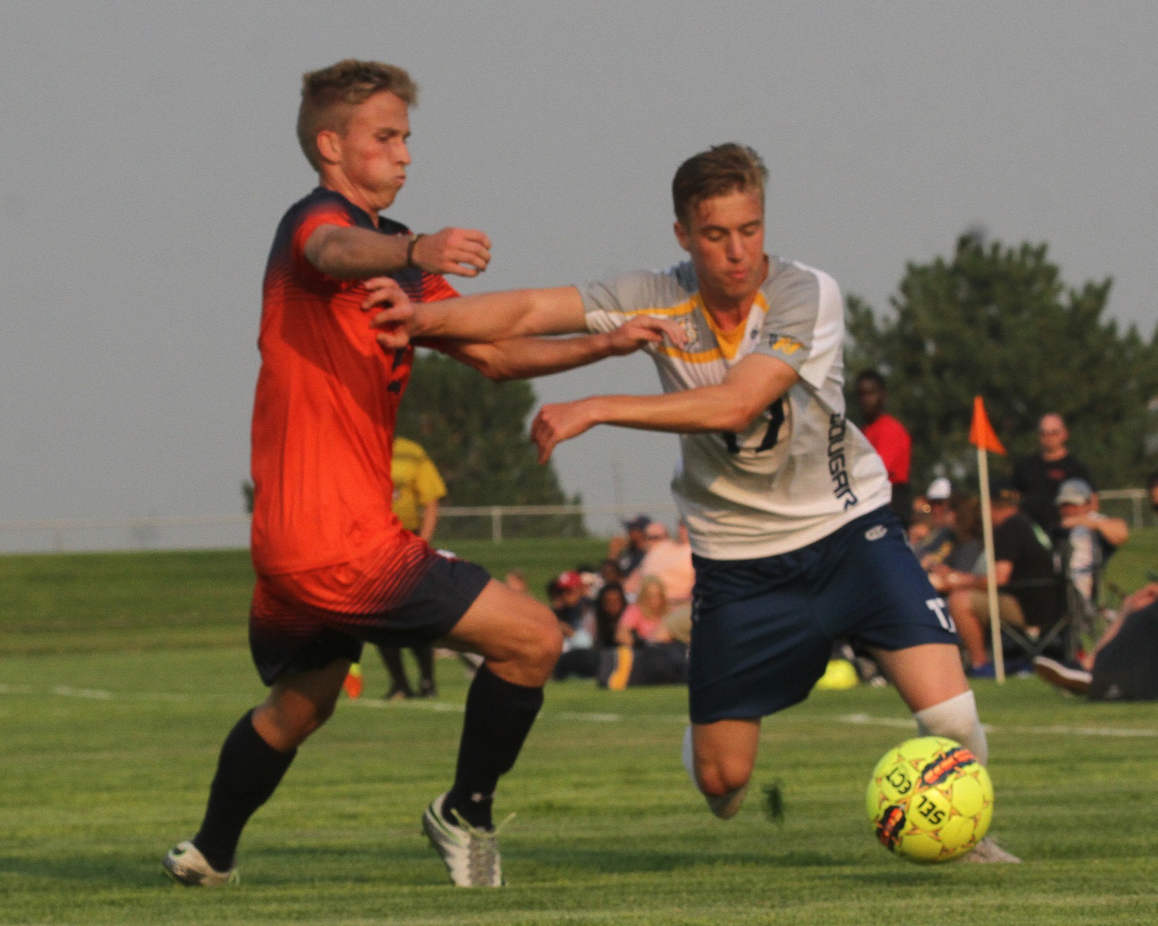 WNCC men split contests over weekend