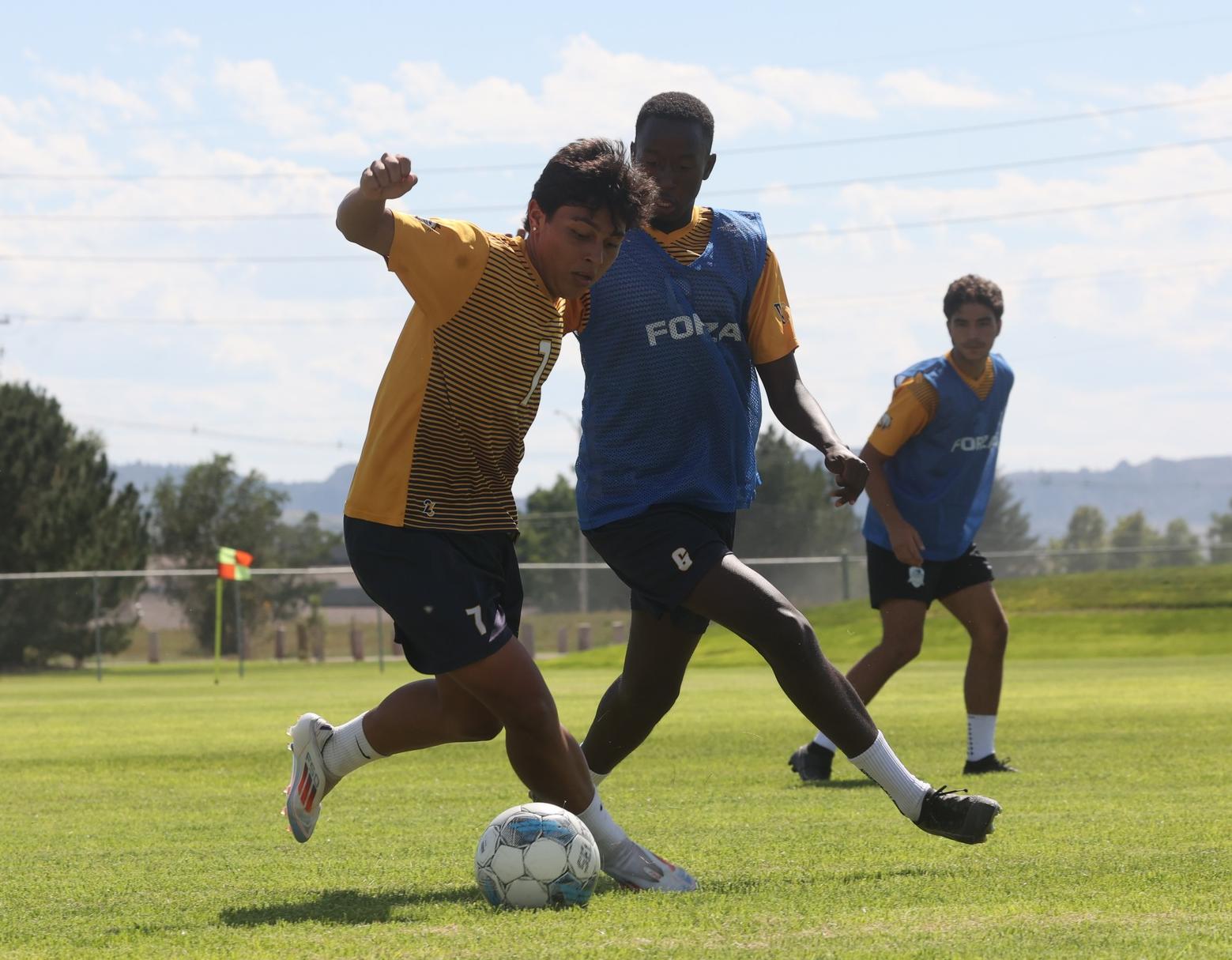Action from Saturday's intra-squad scrimmage. (photo by Ashley Villagomez)