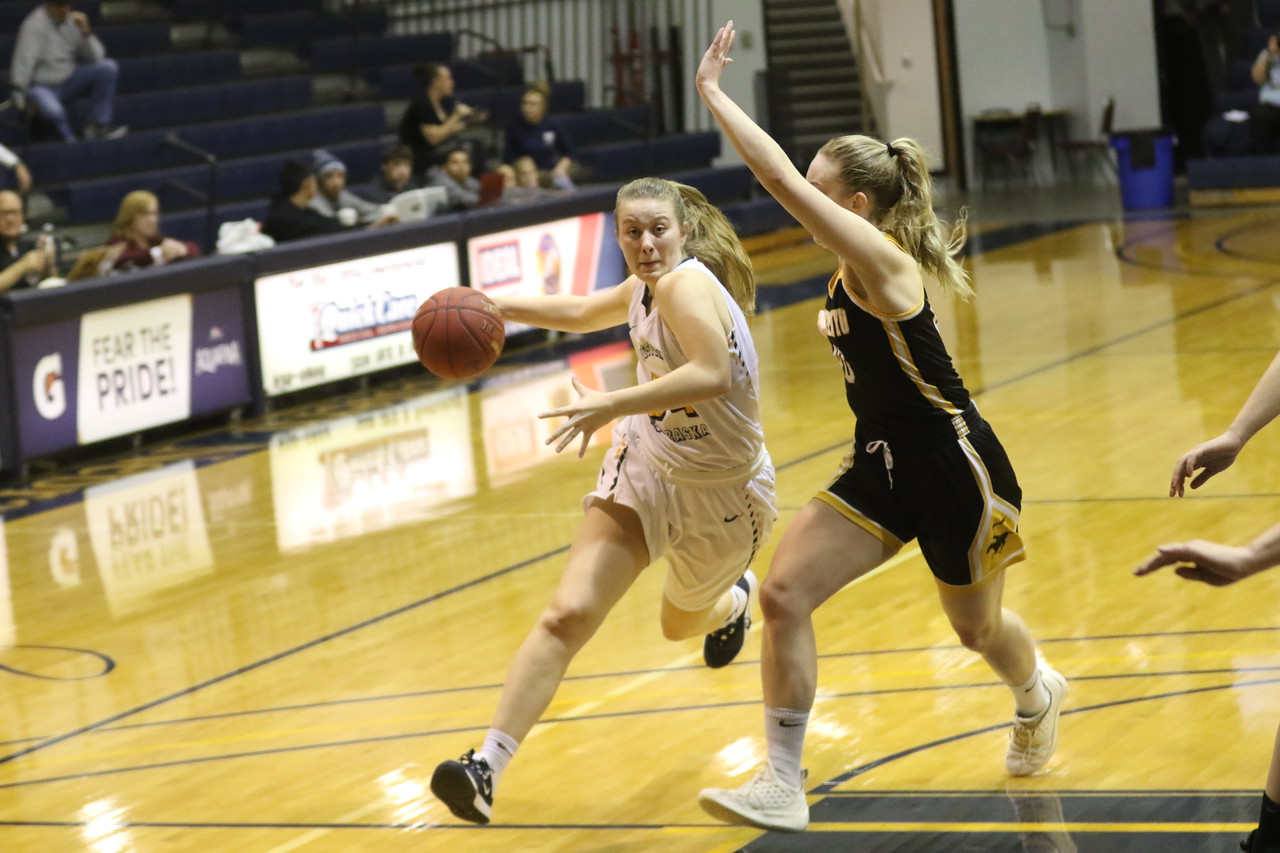 No. 9 WNCC women hold off EWC