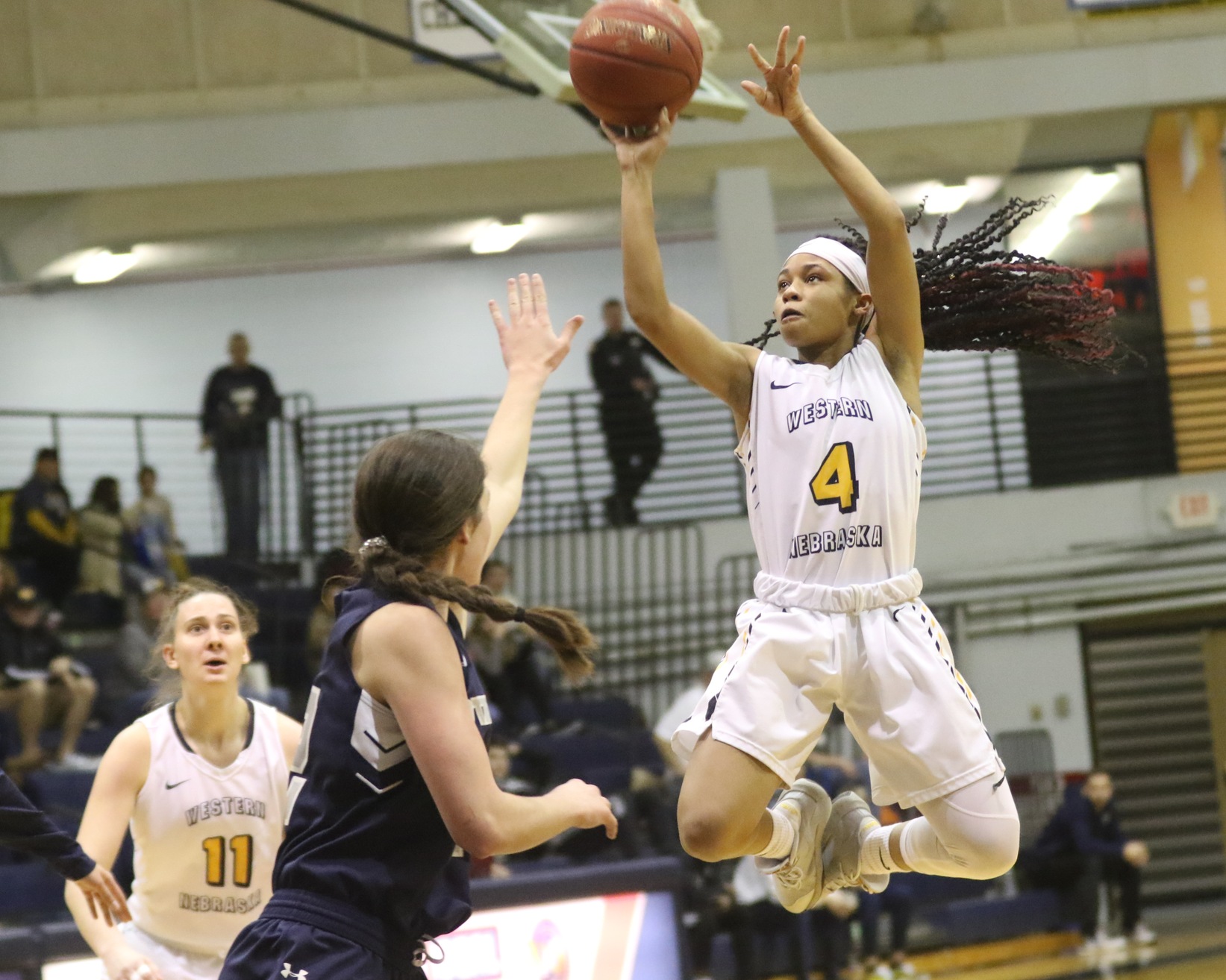 Several WNCC women&rsquo;s basketball players make all-region, all-tournament