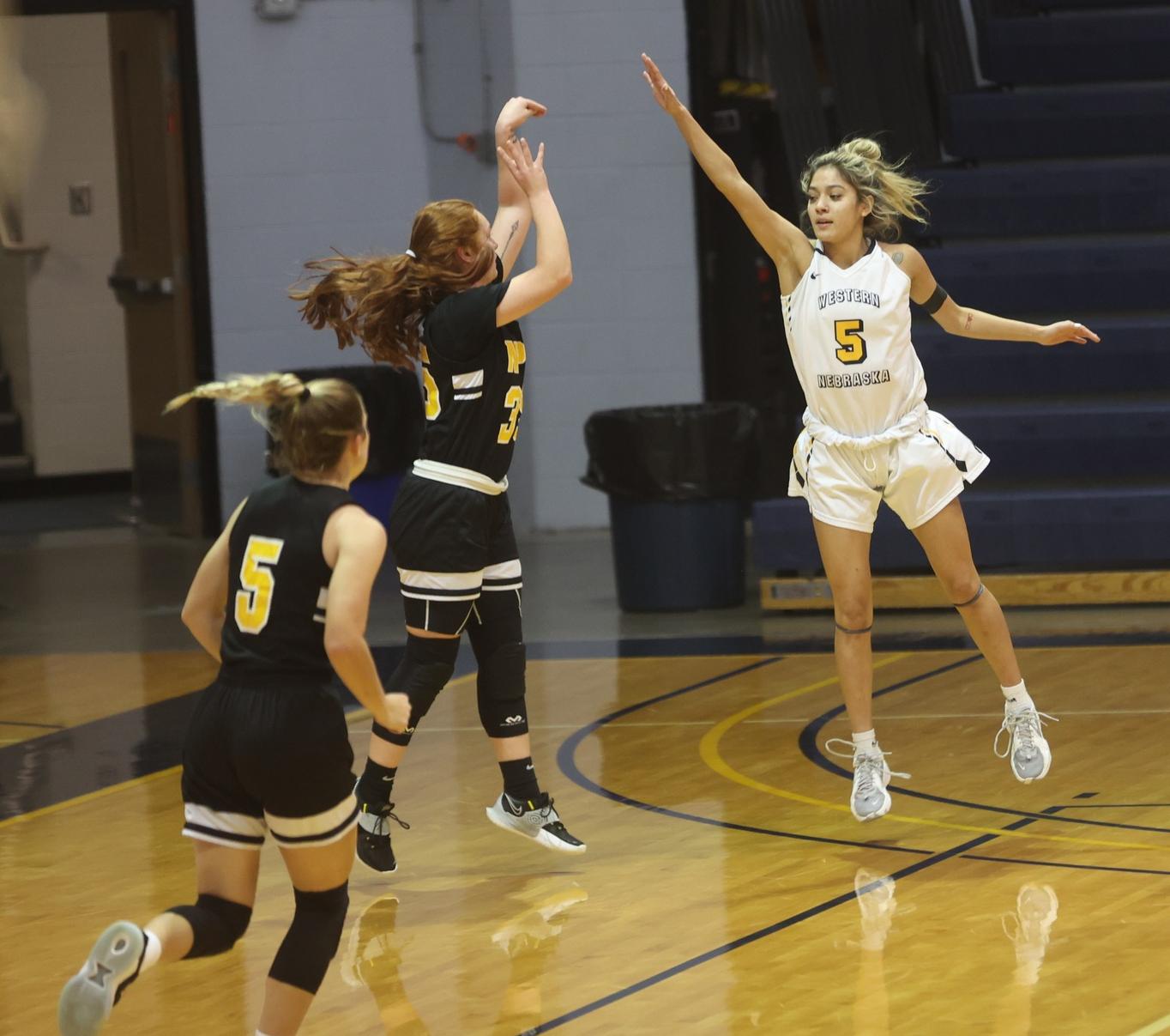 WNCC uses big fourth quarter to get by North Platte