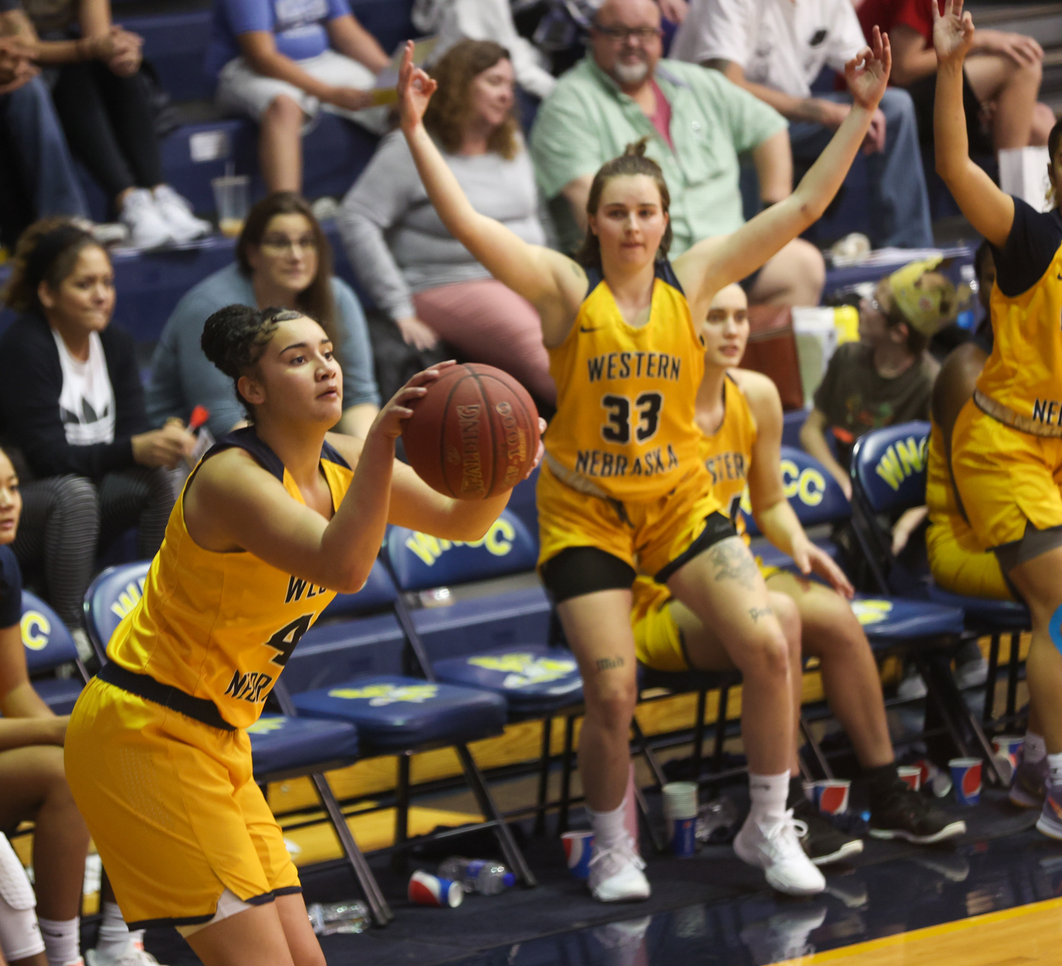 WNCC women, men top Williston in Border War Classic