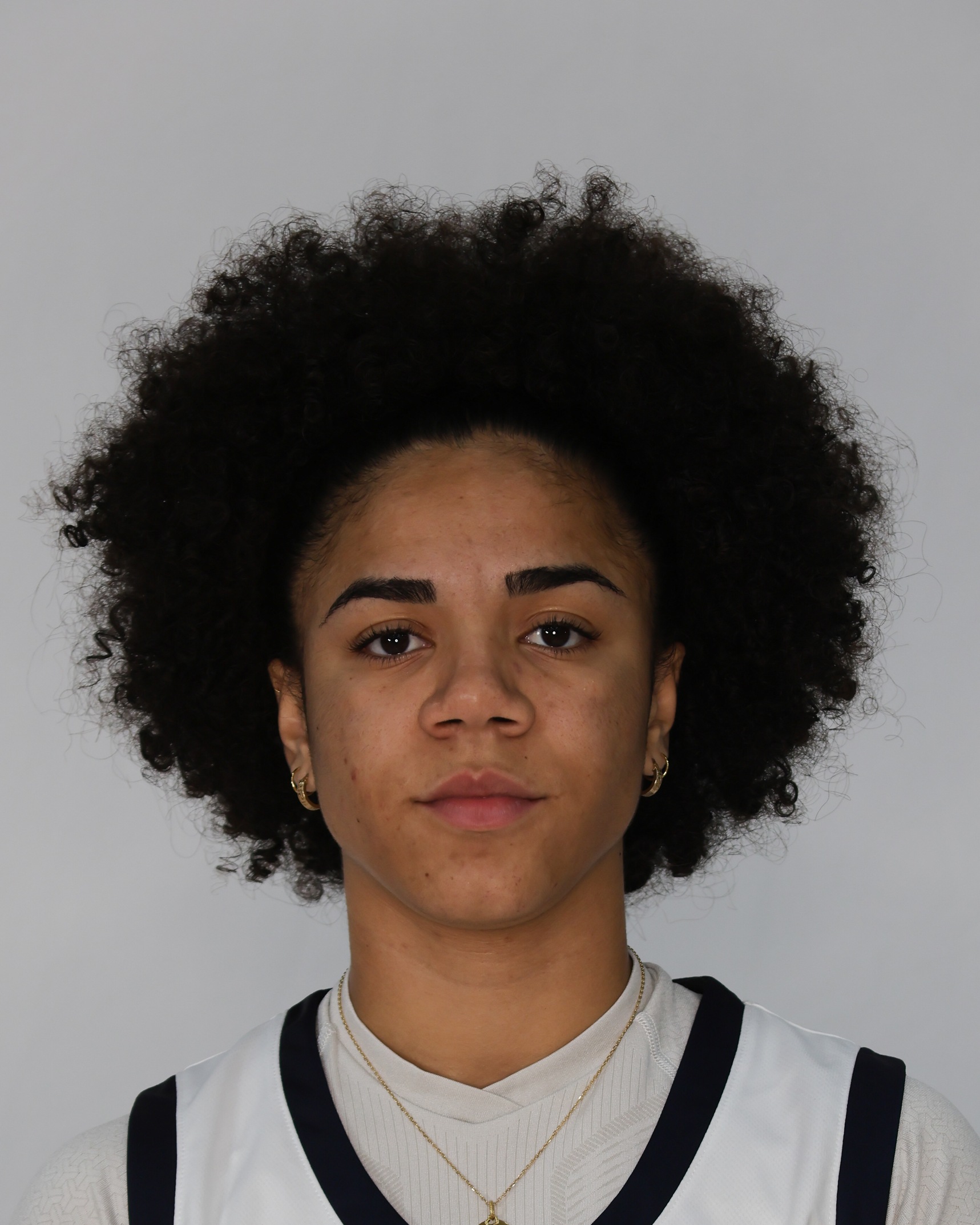 Ella Chesta-Carty