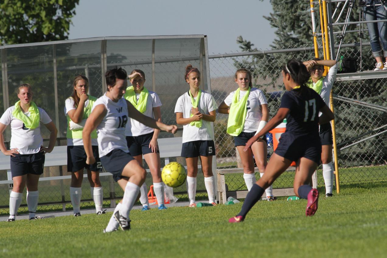 WNCC soccer falls to LCCC