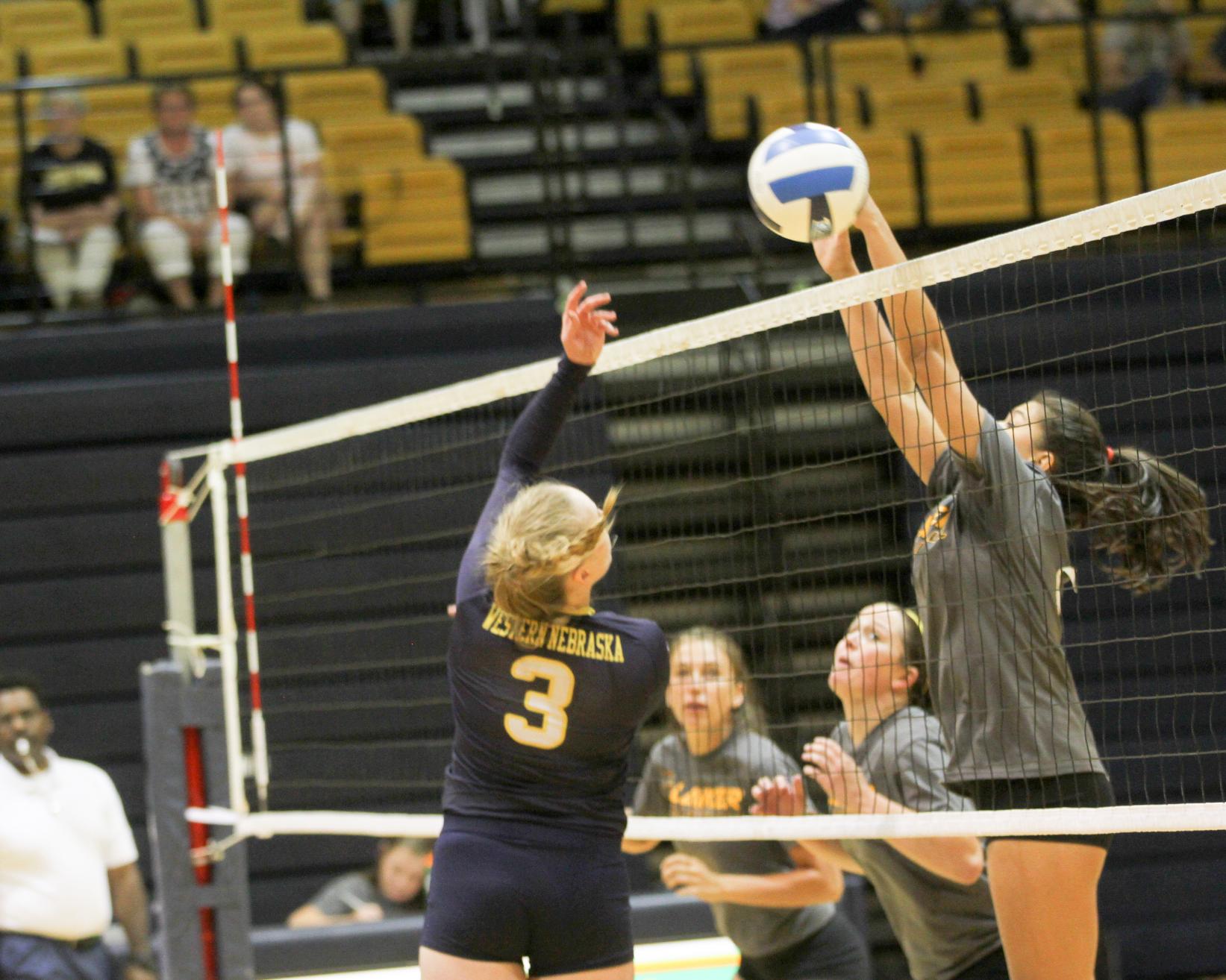 WNCC, EWC volleyball teams set to do battle