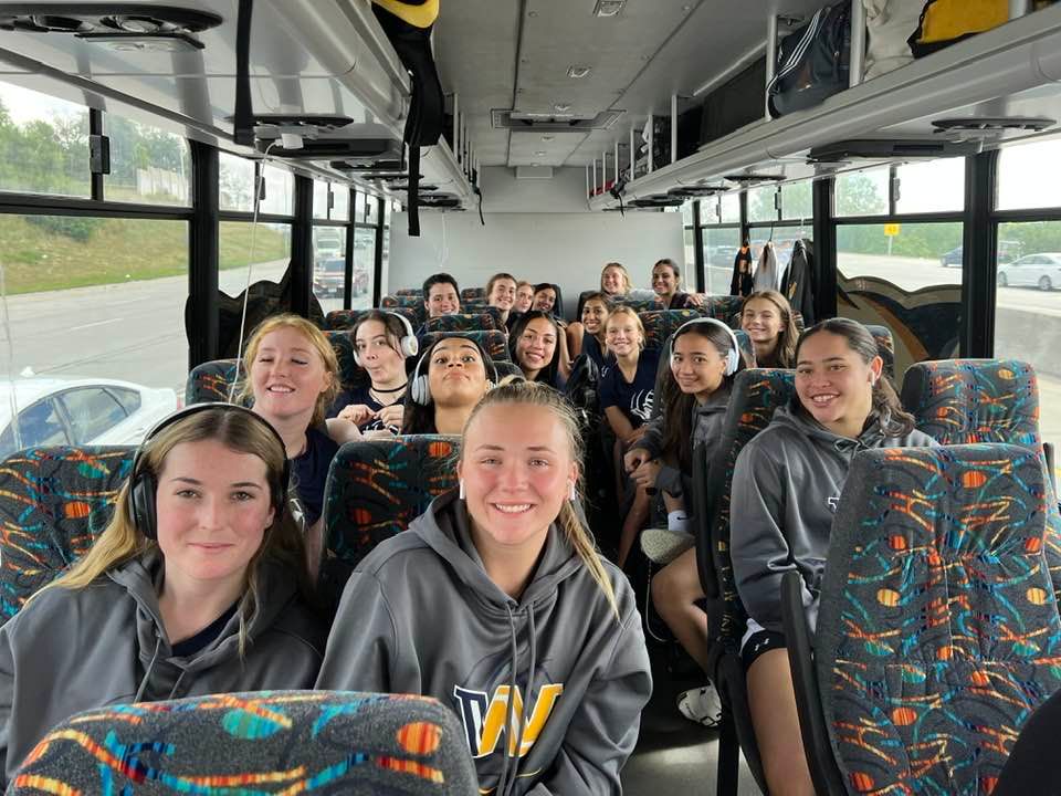 Cougars on the bus.